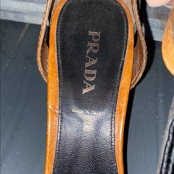 Vintage Prada two tone heels - Picture 3 of 5